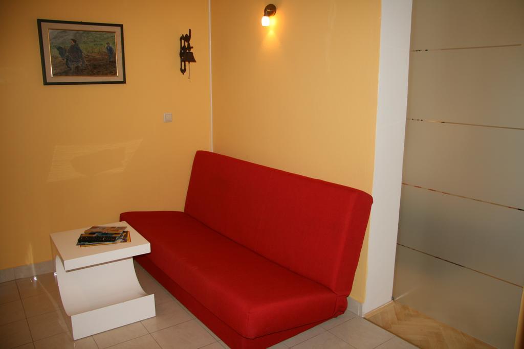 Apartments Karabaic Krk Крк Экстерьер фото