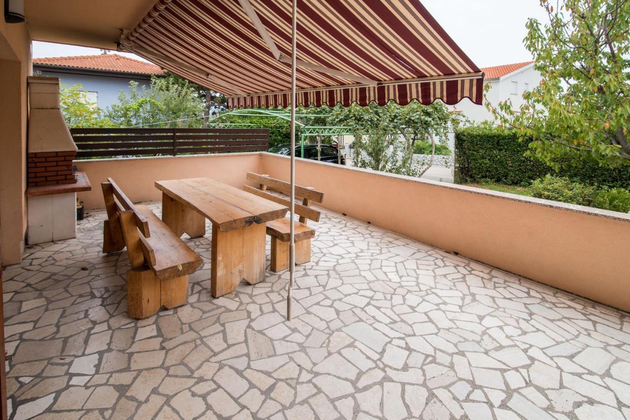 Apartments Karabaic Krk Крк Экстерьер фото